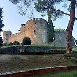 Bonbon, Centro Storico Con Parcheggio Apartamento Gorizia