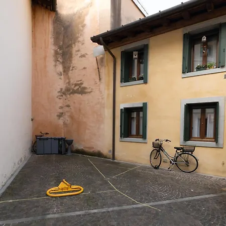 Bonbon, Centro Storico Con Parcheggio * Gorizia