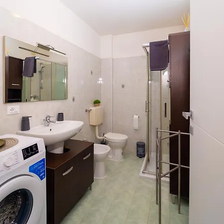 Apartman Bonbon, Centro Storico Con Parcheggio Gorizia